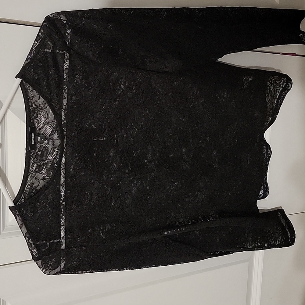 BRAND NEW | Black Lace Top